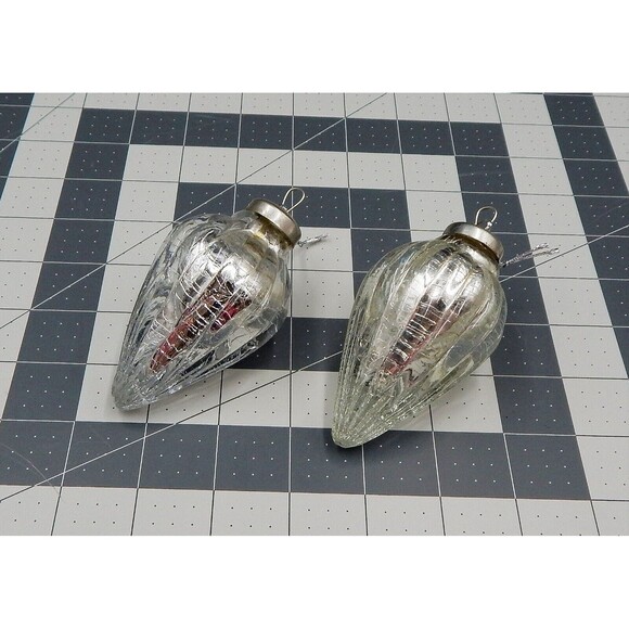 Silver Teardrop Crackle Glass Ornament Ribbed Heavy Set of 2 - Picture 1 of 6